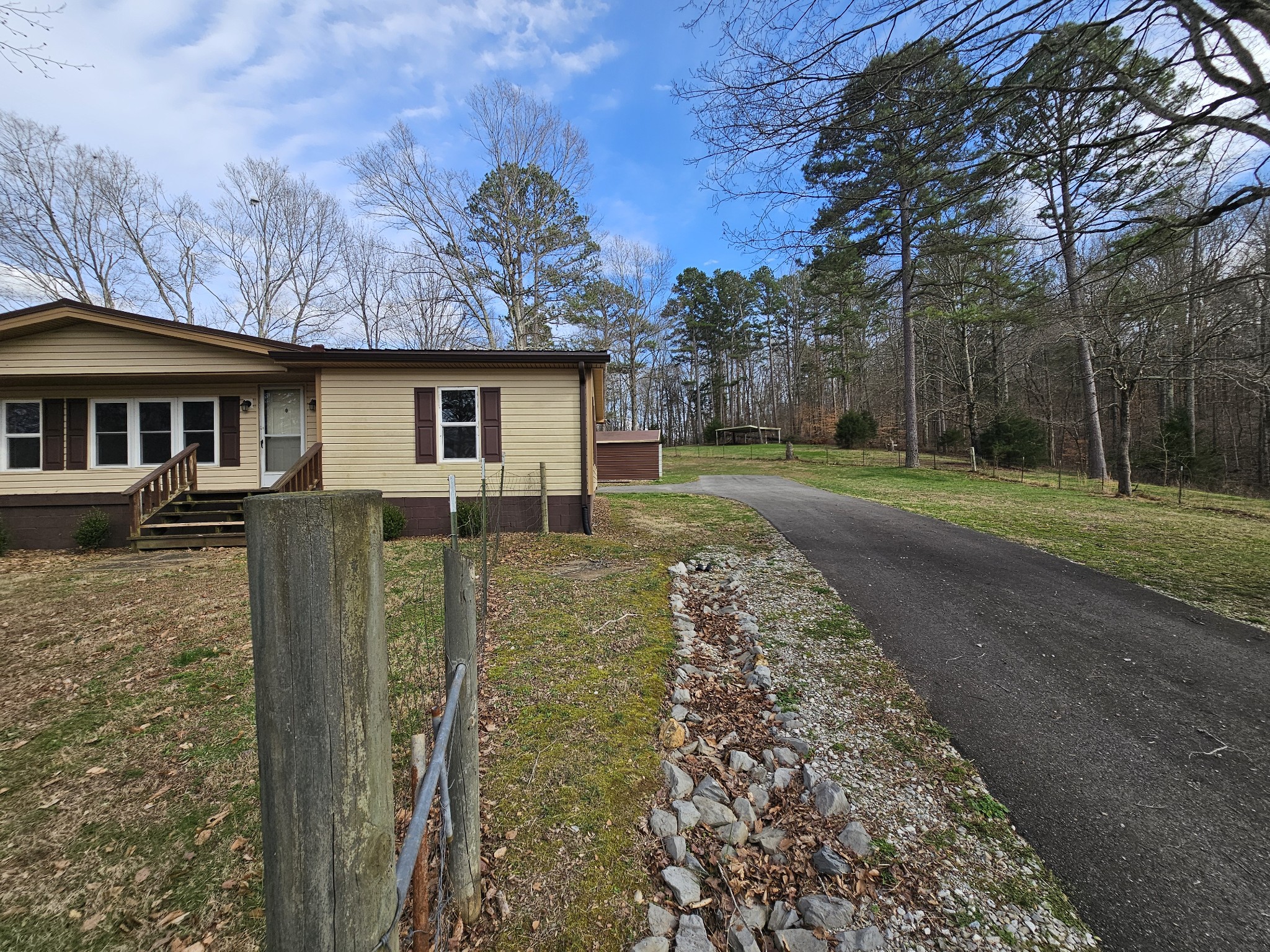 6683 Pinewood Road Nunnelly, TN 37137 - Photo 5 of 36 Gallery Image 5