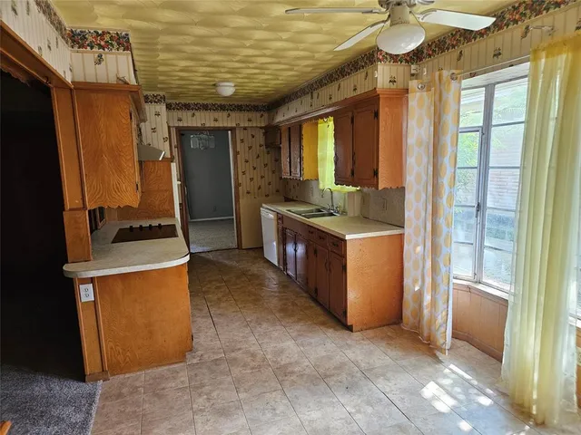 $2,000 | 1431 Oak Meadows Drive, Dallas, TX 75232