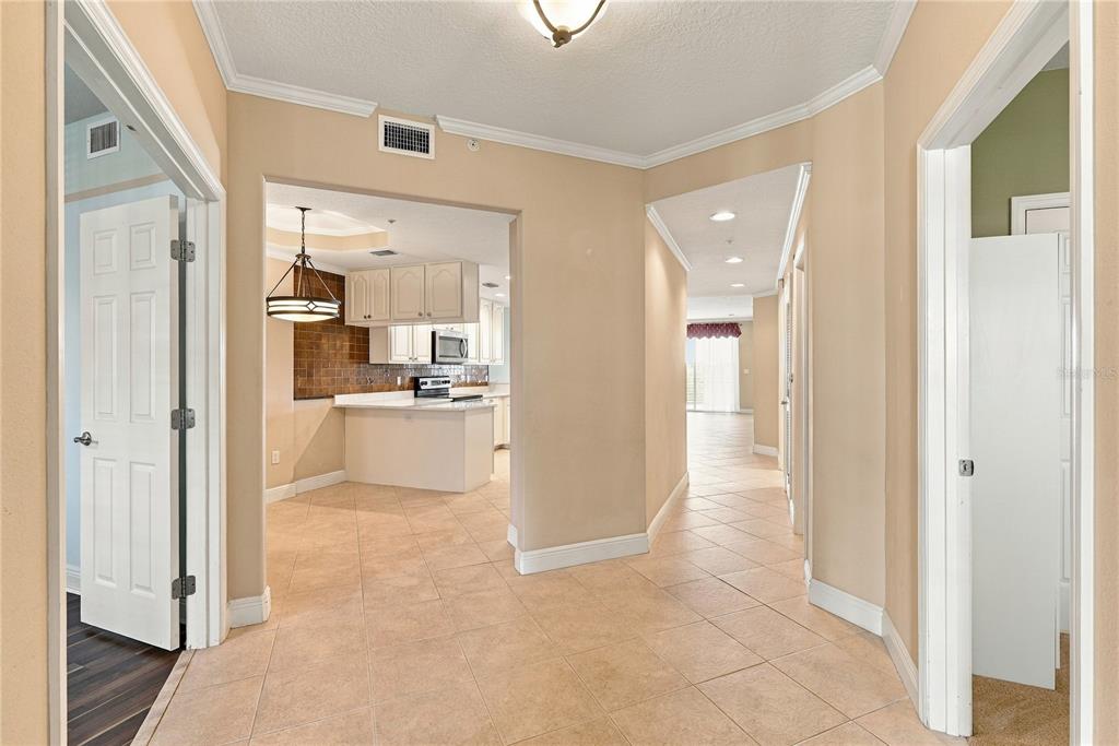 7070 Key Haven Road, Unit 402 Seminole, FL 33777 - Photo 7 of 53 Gallery Image 7