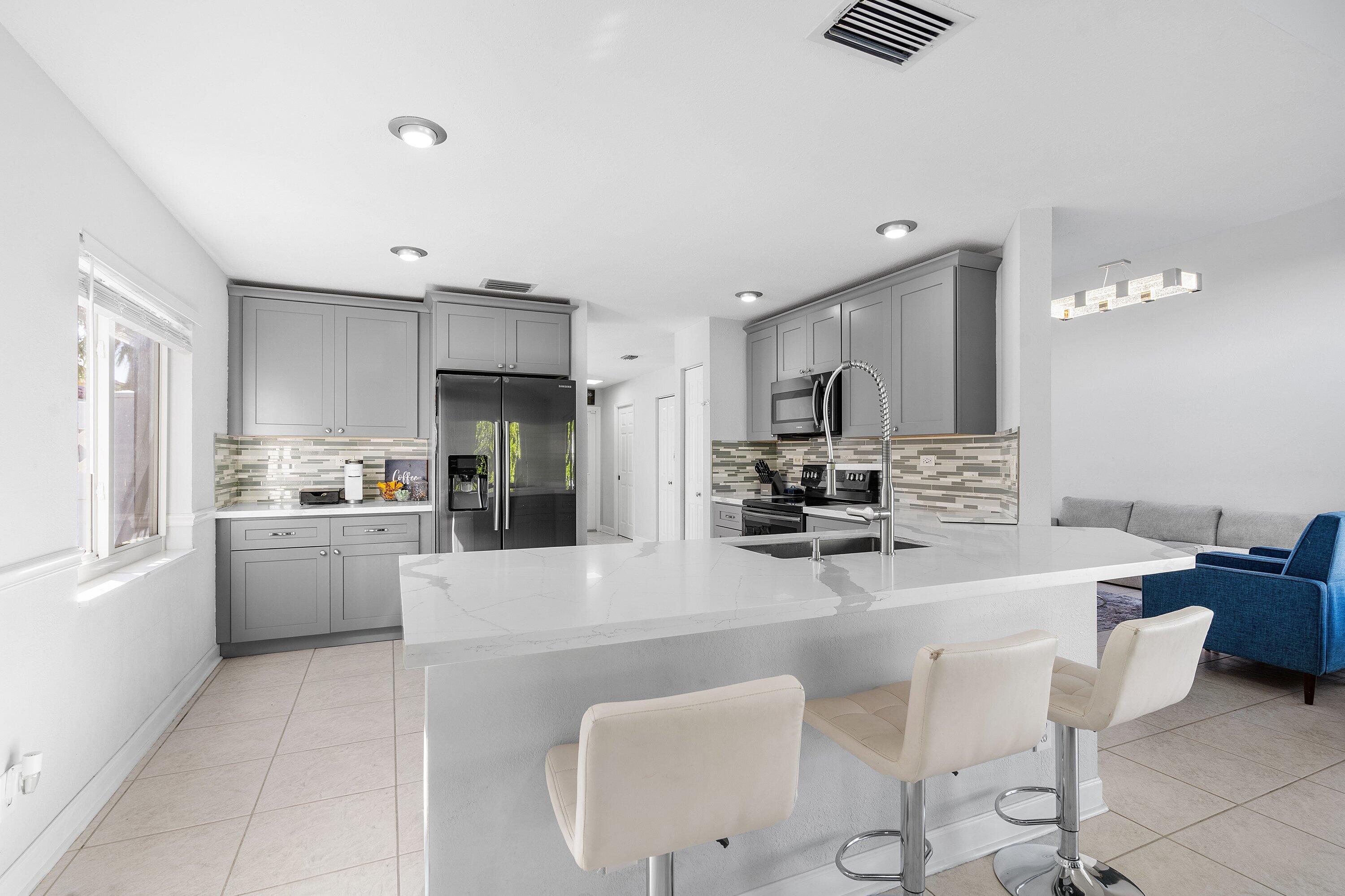 3637 Stratton Lane Boynton Beach, FL 33436 - Photo 12 of 32 015-3637StrattonLane-BoyntonBeach-FL-334