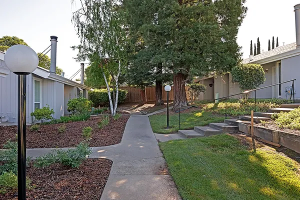 $325,000 | 3661 Gold Creek Lane, Sacramento, CA 95827