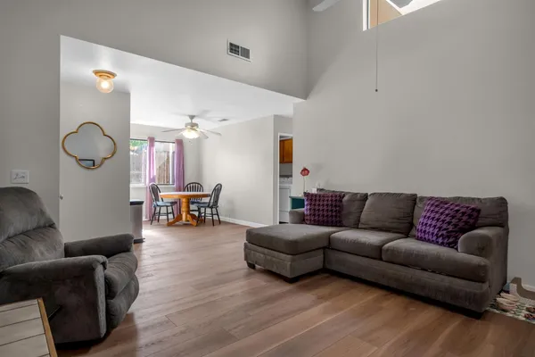 $325,000 | 3661 Gold Creek Lane, Sacramento, CA 95827