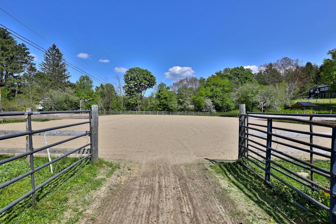 81 Corporation Road Rochester, VT 05767 - Photo 37 of 40