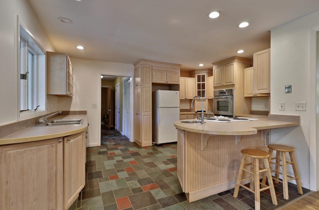 81 Corporation Road Rochester, VT 05767 - Photo 10 of 40