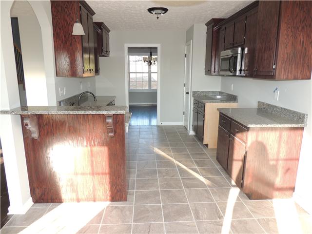 1174 Old Mack Road Clarksville, TN 37040 - Photo 13 of 19 Gallery Image 13