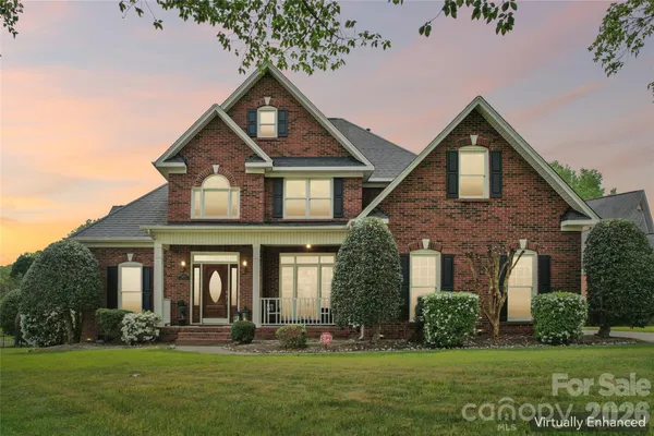 $700,000 | 3001 Cardigan Court, Matthews, NC 28104