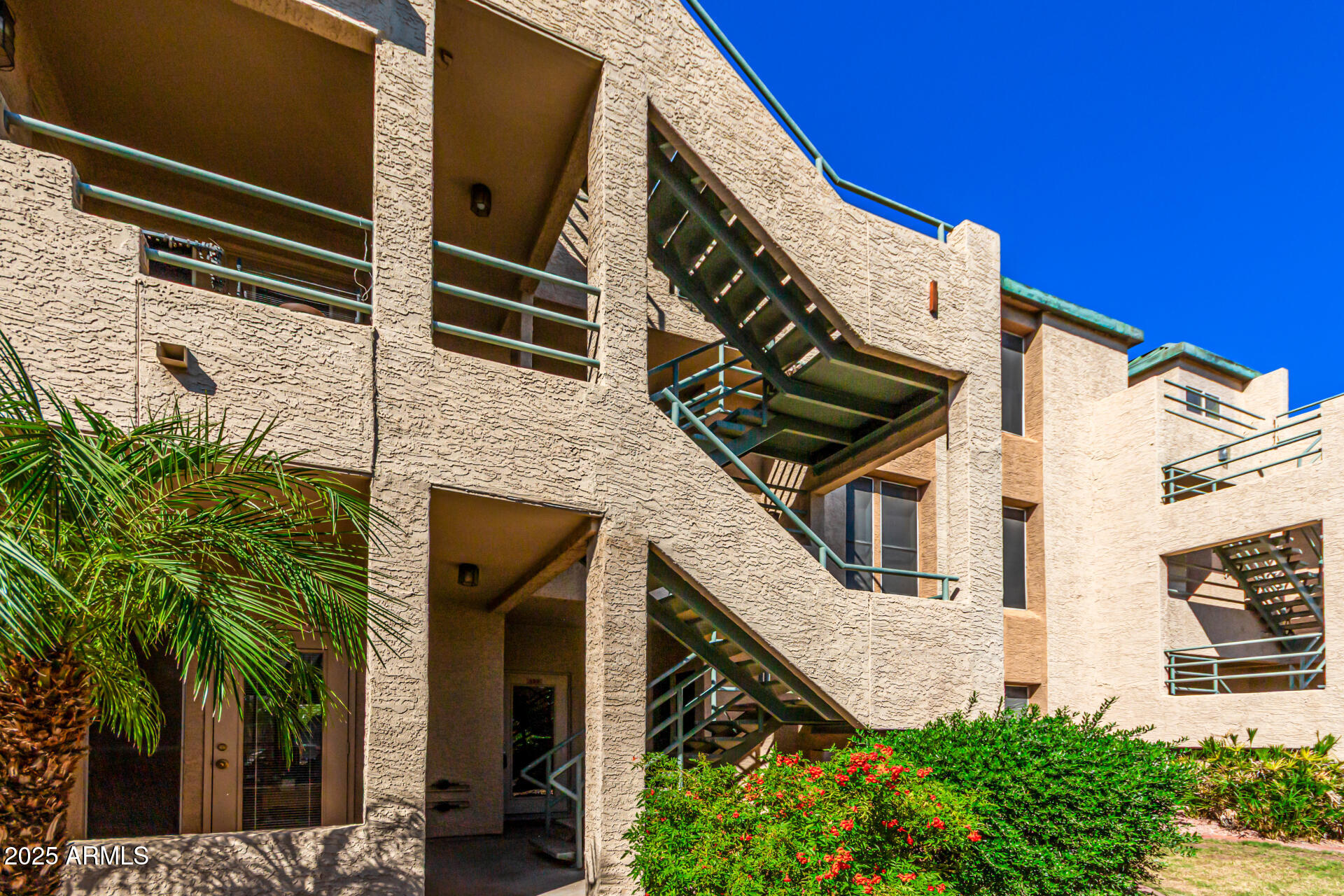101 North 7th Street, Unit 135 Phoenix, AZ 85034 - Photo 3 of 33 a view of a house with a door
