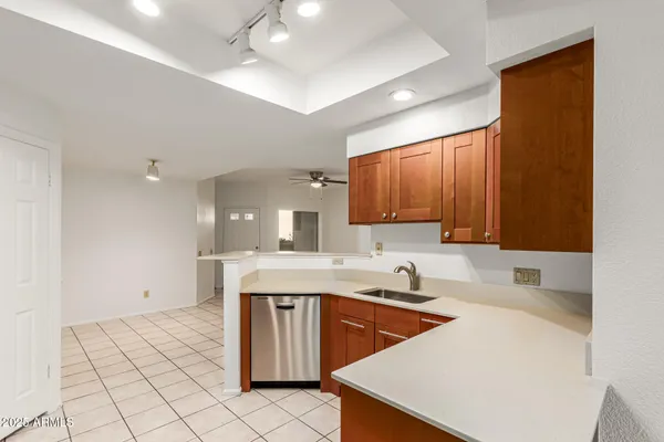 $285,000 | 101 North 7th Street, Unit 135, Phoenix, AZ 85034