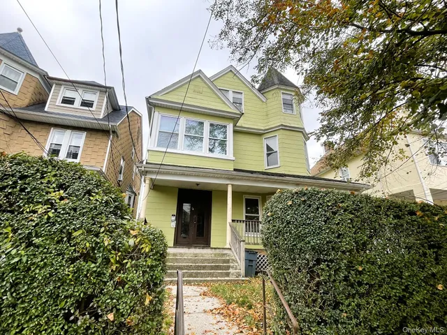 $899,000 | 134 Vista Place, Mount Vernon, NY 10550