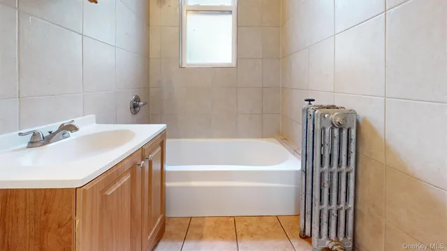 $899,000 | 134 Vista Place, Mount Vernon, NY 10550