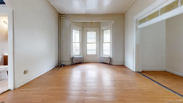 $899,000 | 134 Vista Place, Mount Vernon, NY 10550