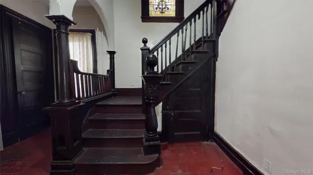 $899,000 | 134 Vista Place, Mount Vernon, NY 10550