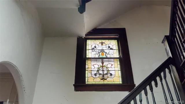 $899,000 | 134 Vista Place, Mount Vernon, NY 10550