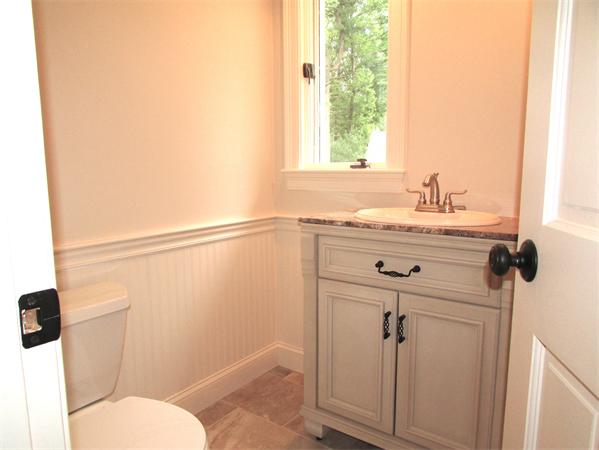 34 Wagon Road Westwood, MA 02090 - Photo 8 of 20 Gallery Image 8