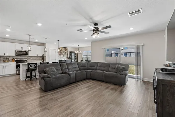 $459,999 | 6608 Ryestone Way, Wesley Chapel, FL 33545