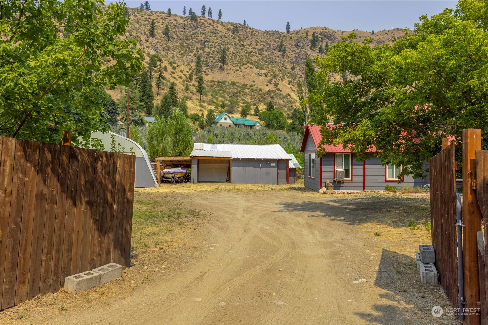230 Arden Road Entiat, WA 98822 - Photo 2 of 40 Gallery Image 2