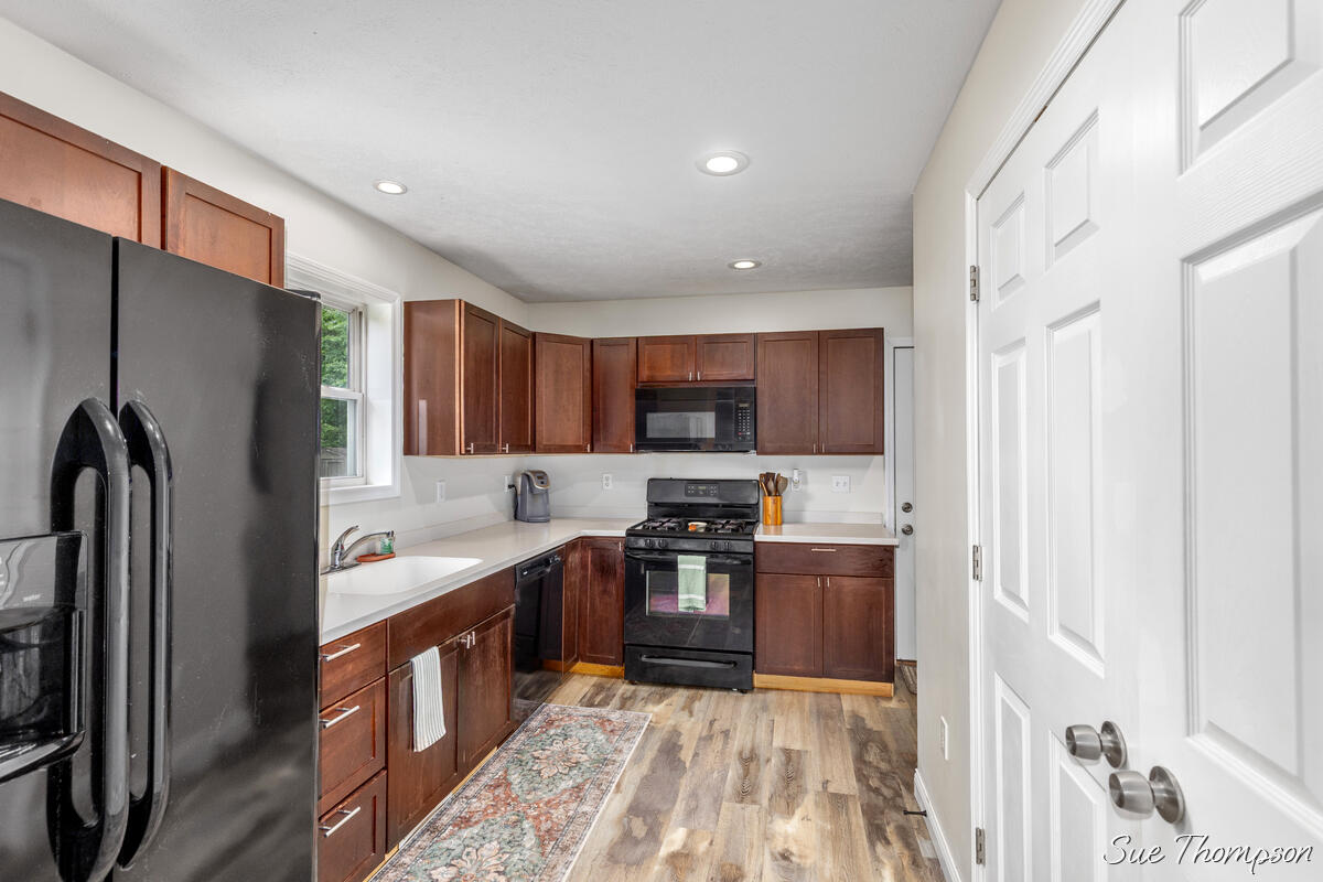 2972 West Kroman Road Sheridan, MI 48884 - Photo 3 of 24 2972-West-Kroman_006