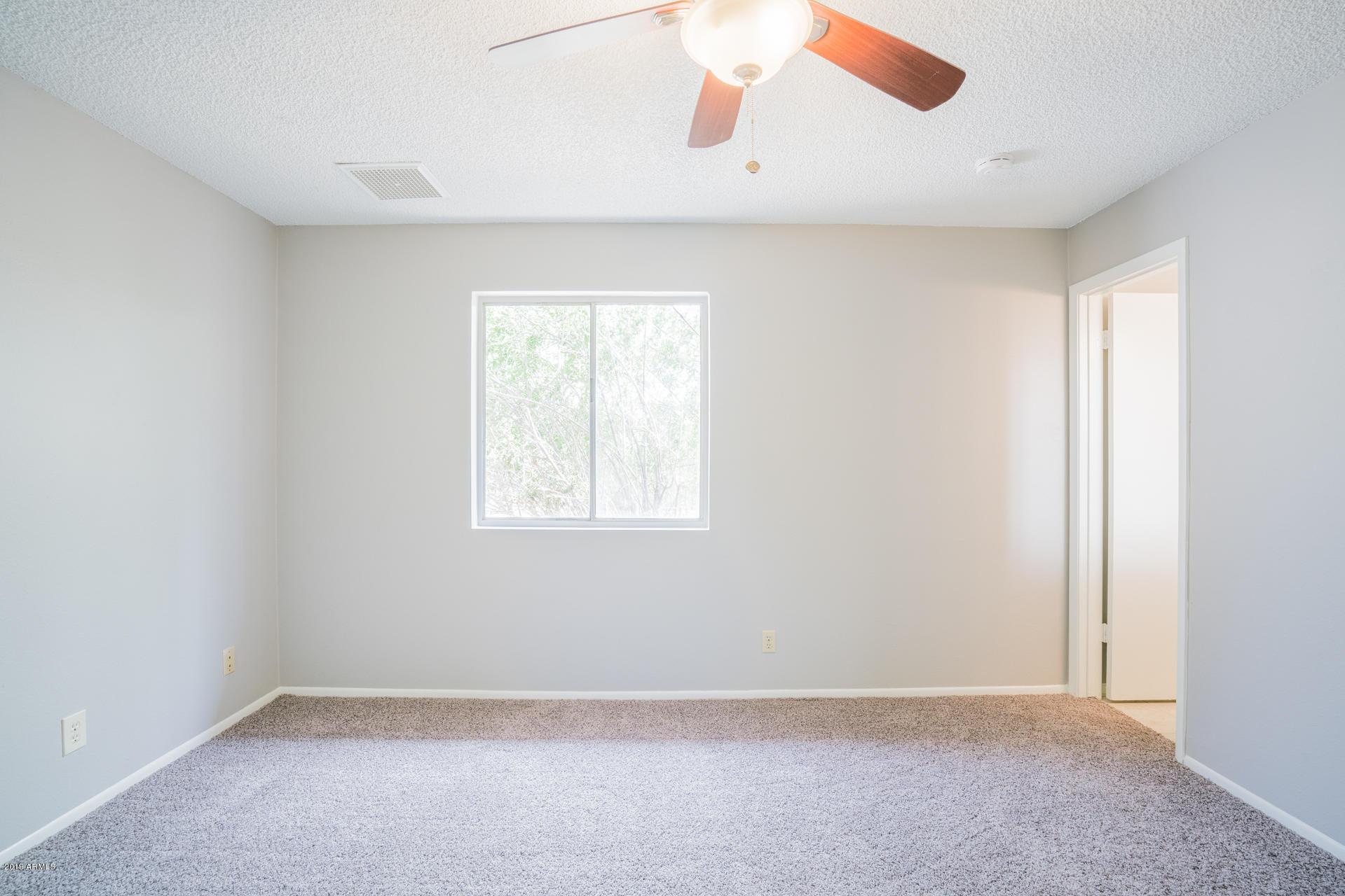 3845 West Hatcher Road Phoenix, AZ 85051 - Photo 10 of 19 photo_10