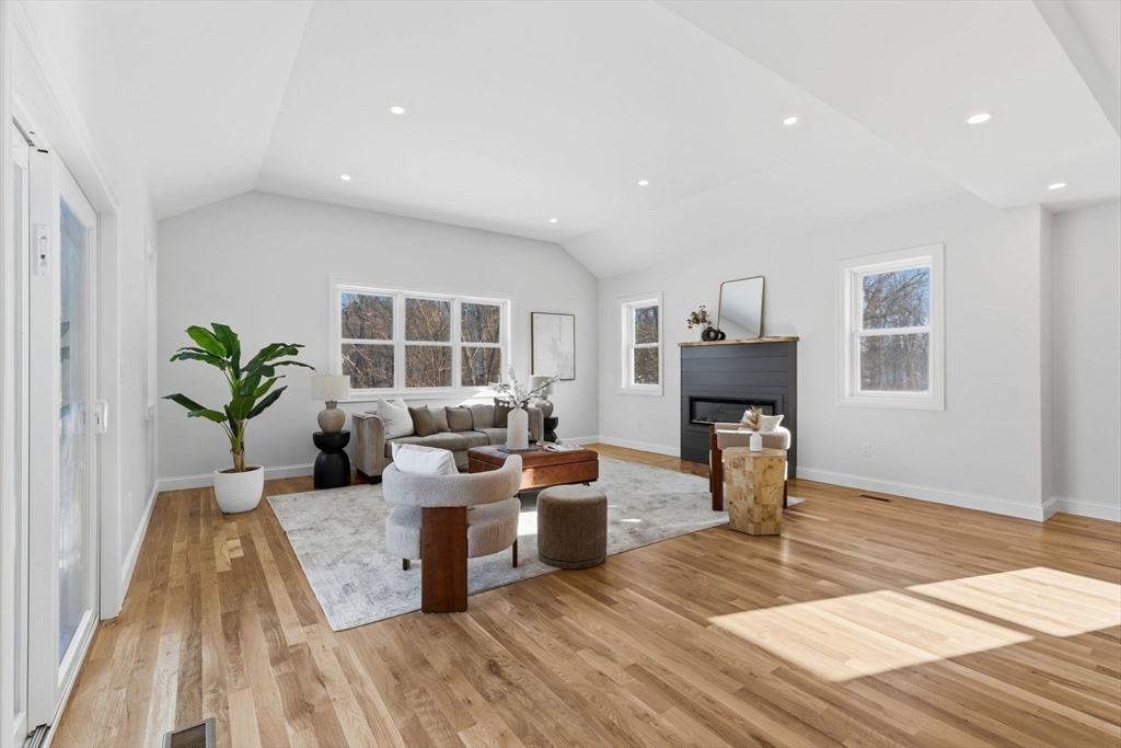 27 Purity Springs Road Burlington, MA 01803 - Photo 13 of 42