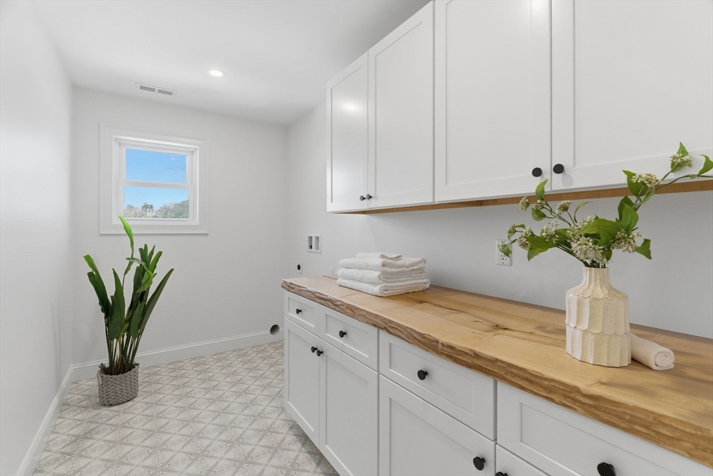 27 Purity Springs Road Burlington, MA 01803 - Photo 30 of 42