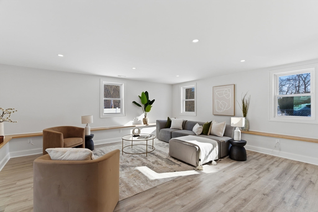 27 Purity Springs Road Burlington, MA 01803 - Photo 34 of 42