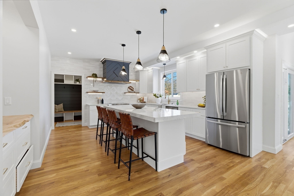 27 Purity Springs Road Burlington, MA 01803 - Photo 6 of 42