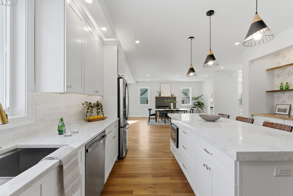 27 Purity Springs Road Burlington, MA 01803 - Photo 9 of 42