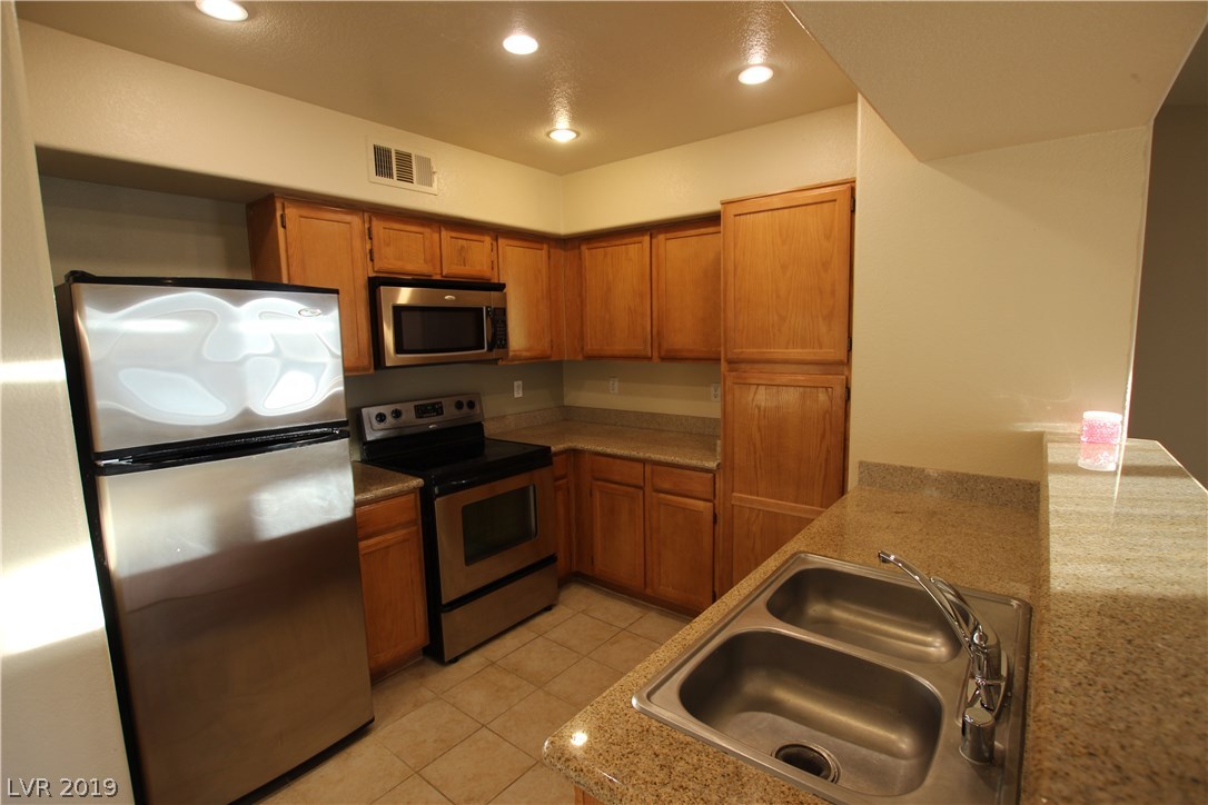 7255 West Sunset Road, Unit 2081 Las Vegas, NV 89113 - Photo 3 of 22 Gallery Image 3