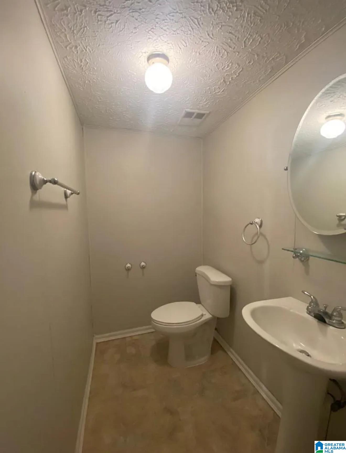920 Henry Court Southwest Jacksonville, AL 36265 - Photo 13 of 16