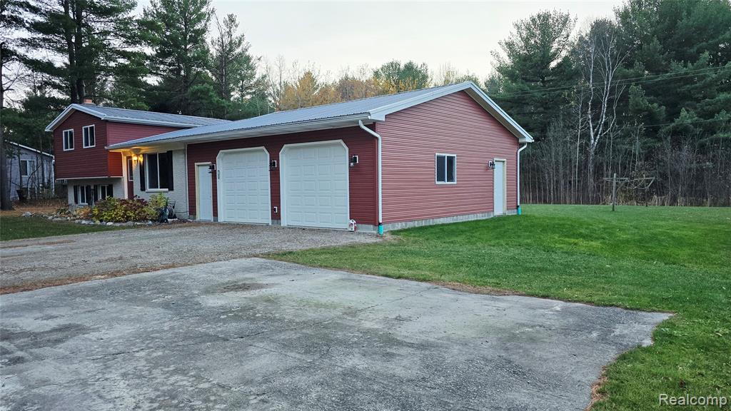 778 South Bartlett Road St. Clair, MI 48079 - Photo 26 of 35 Gallery Image 26