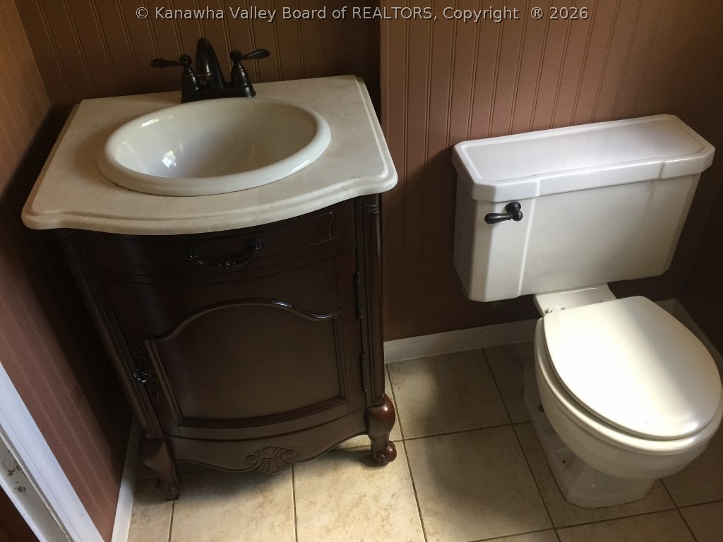 5047 West Pea Ridge Road Huntington, WV 25705 - Photo 10 of 14 Gallery Image 10
