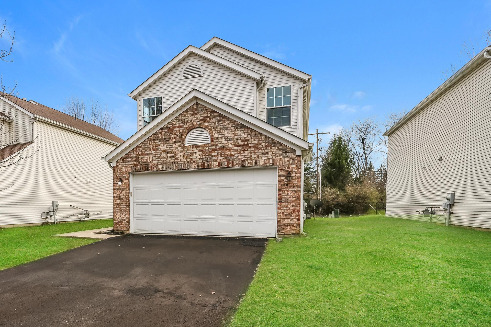 2177 Margo Road Columbus, OH 43229 - Photo 2 of 15 2-photo-Front-View-33360f48-aa56-4ad9-ae