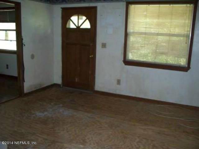 10380 Sandler Road Jacksonville, FL 32222 - Photo 8 of 9 8