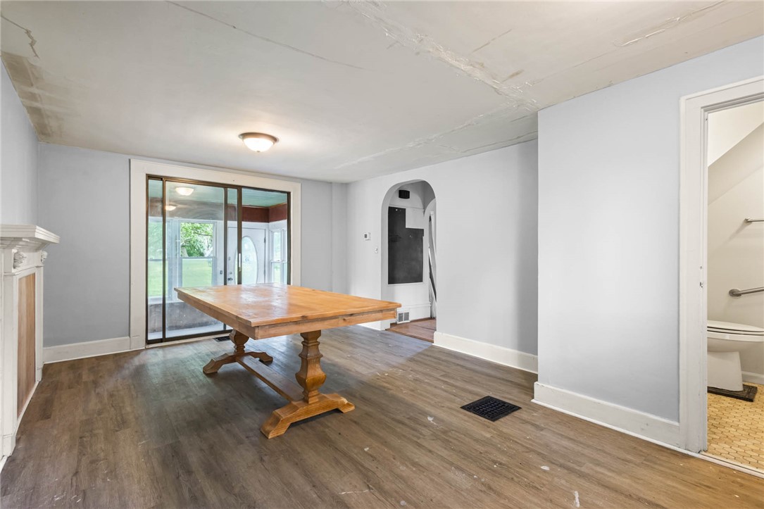9283 South Street Road Le Roy, NY 14482 - Photo 7 of 34
