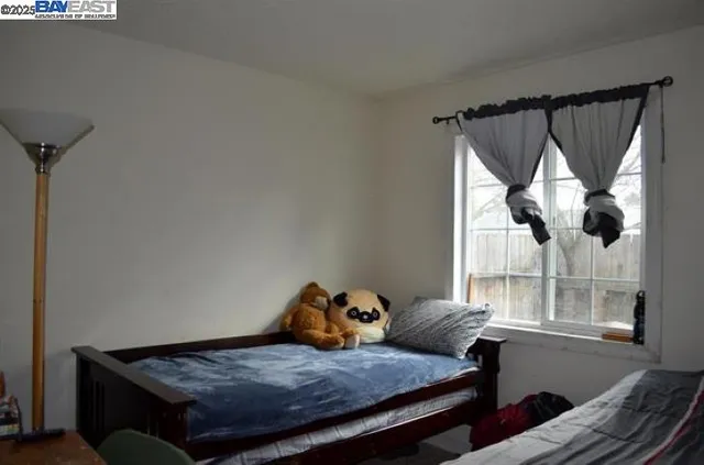 $899,000 | 487 Hearn Avenue, Santa Rosa, CA 95407