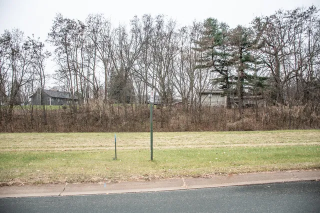 $20,000 | 120 Hillwood Drive, Lake City, MN 55041