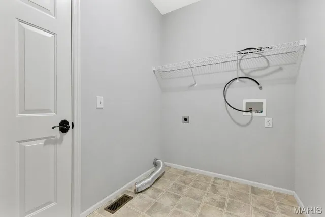 $375,000 | 2121 McGregor Circle, Dardenne Prairie, MO 63368