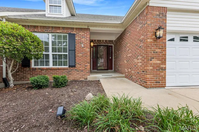 $375,000 | 2121 McGregor Circle, Dardenne Prairie, MO 63368