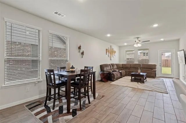 $2,200 | 620 Ruthye Lane, Pilot Point, TX 76258