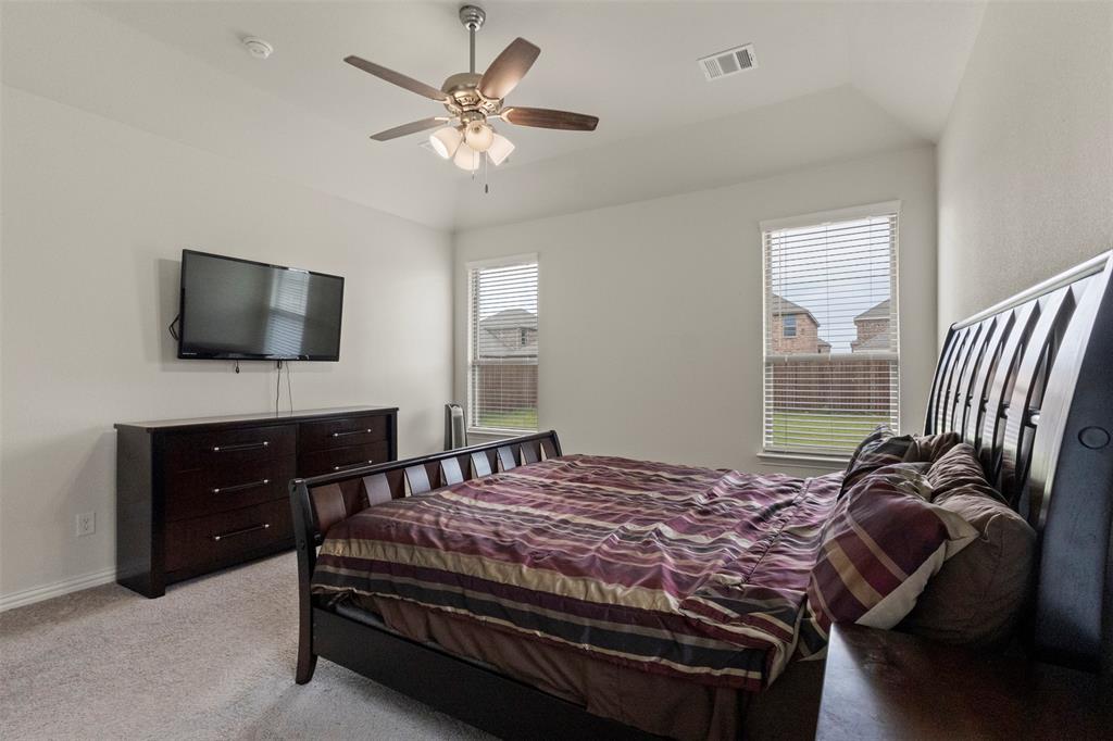 620 Ruthye Lane Pilot Point, TX 76258 - Photo 16 of 39