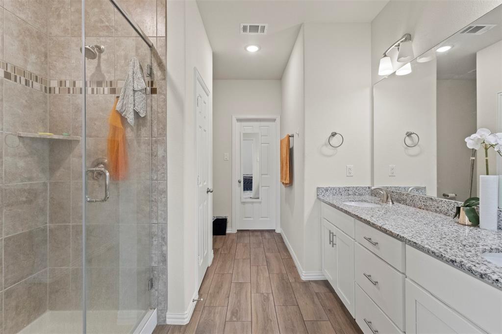 620 Ruthye Lane Pilot Point, TX 76258 - Photo 19 of 39