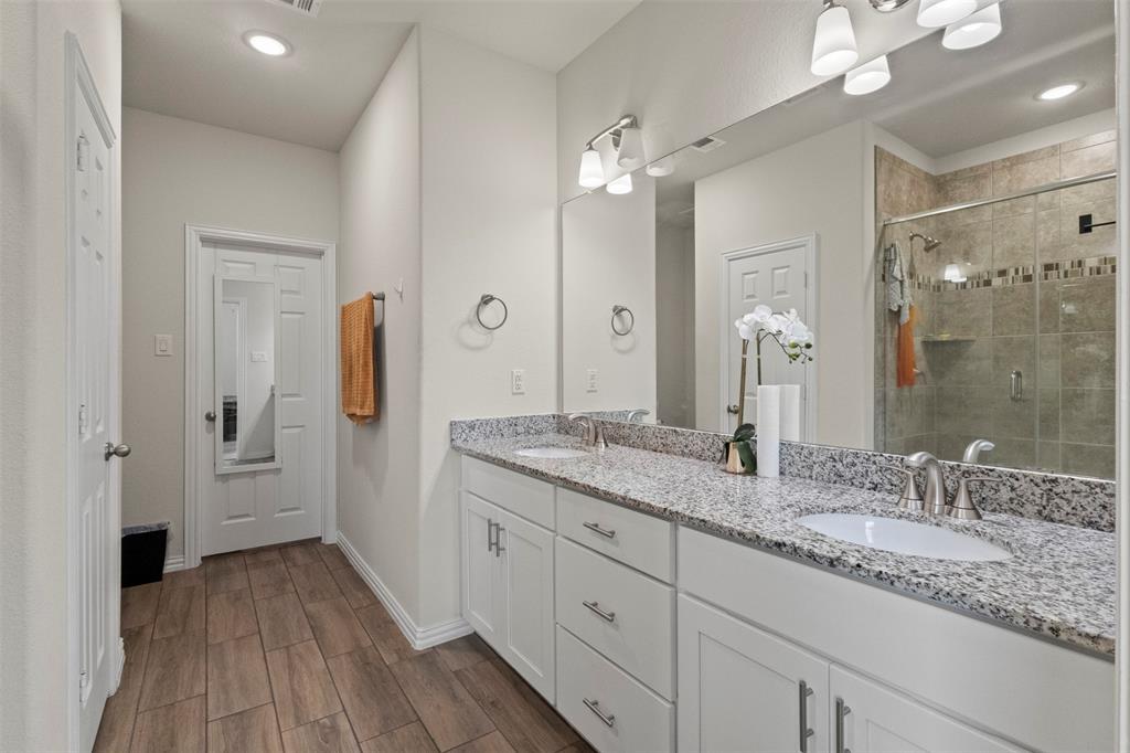 620 Ruthye Lane Pilot Point, TX 76258 - Photo 20 of 39