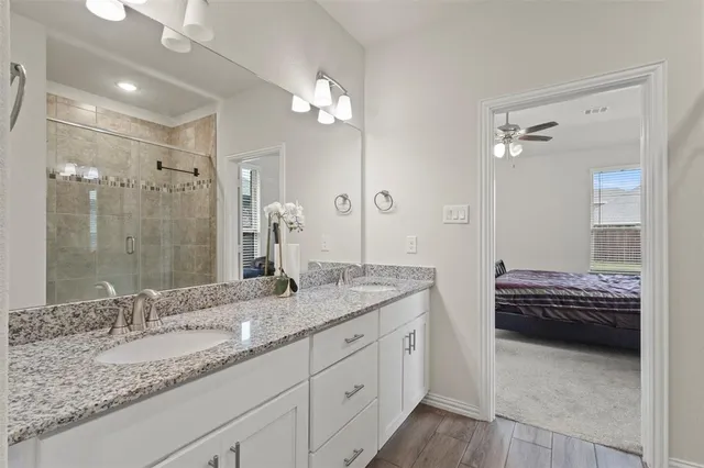 $2,200 | 620 Ruthye Lane, Pilot Point, TX 76258