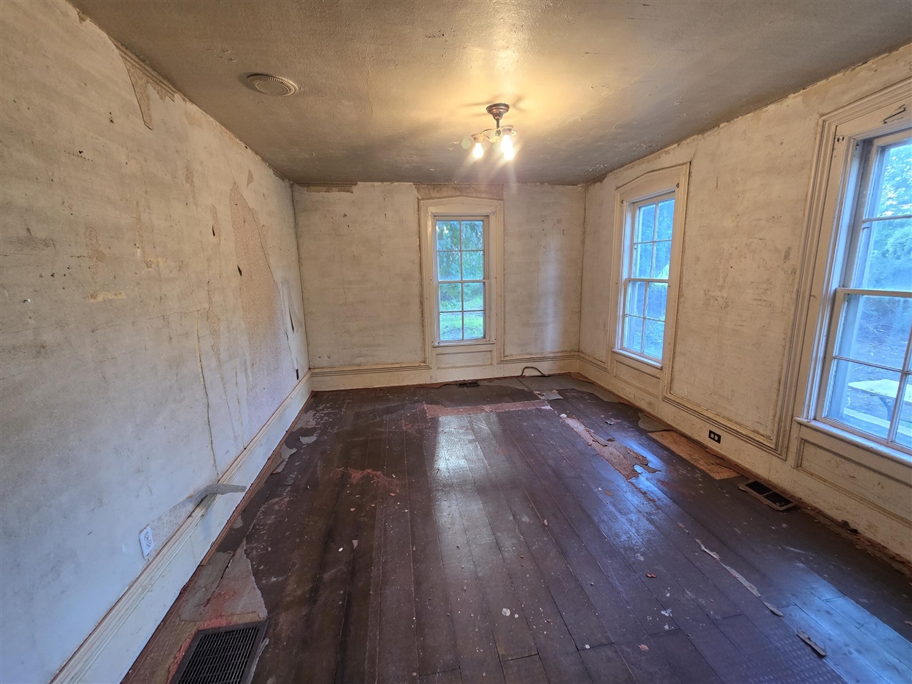 12451 Beecher Road Hudson, MI 49247 - Photo 8 of 27