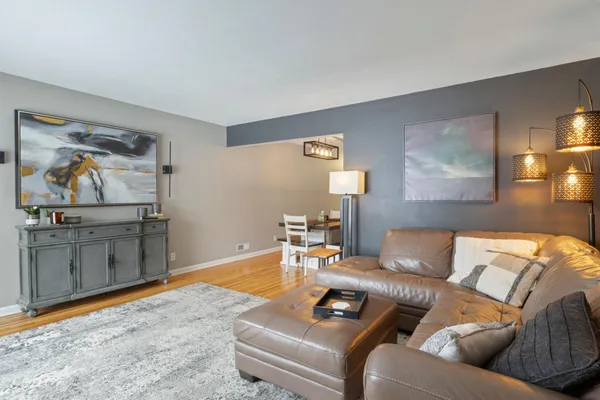 $424,990 | 5516 France Avenue South, Edina, MN 55410
