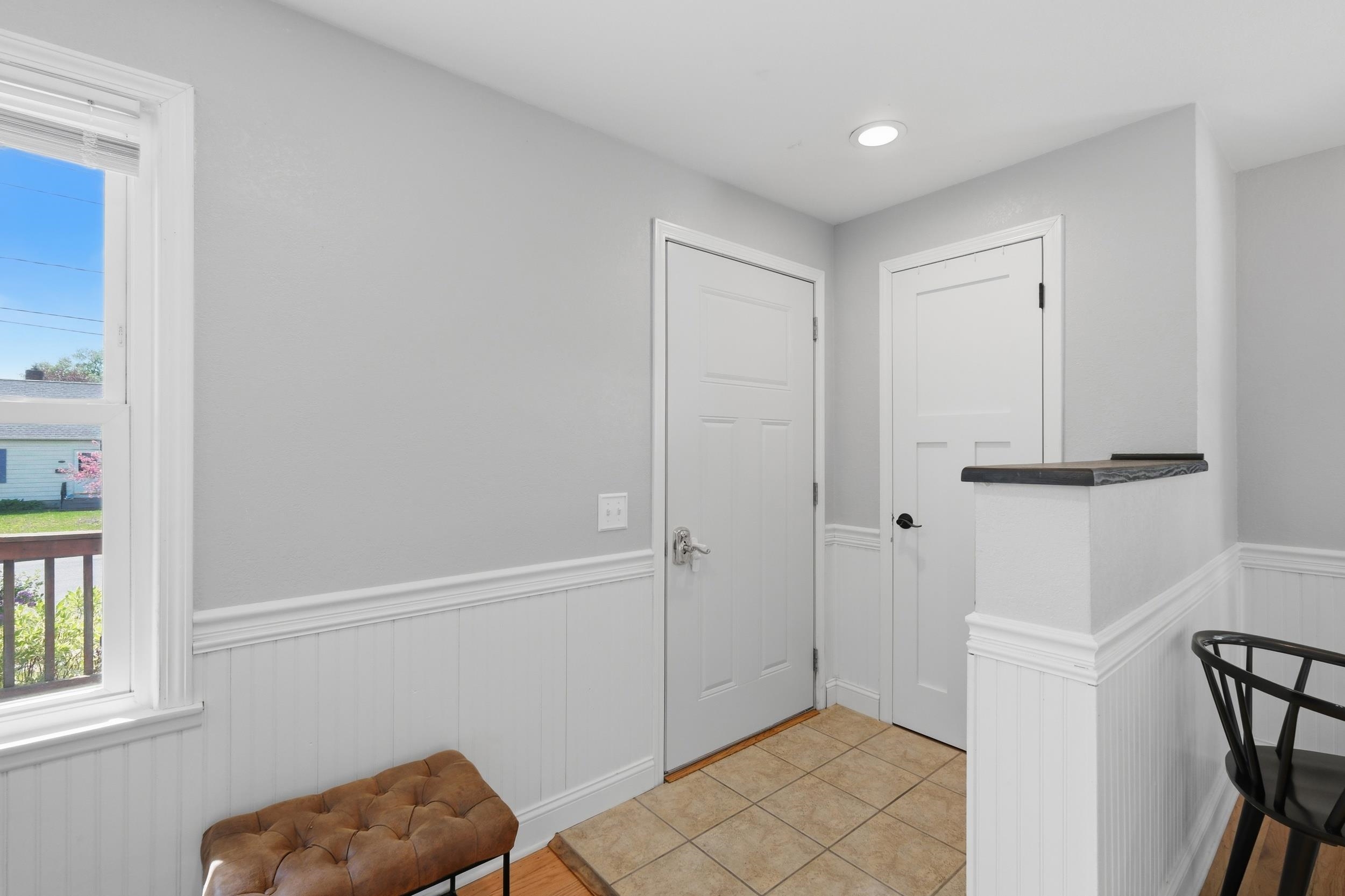 713 Dempsey Road Madison, WI 53714 - Photo 10 of 38