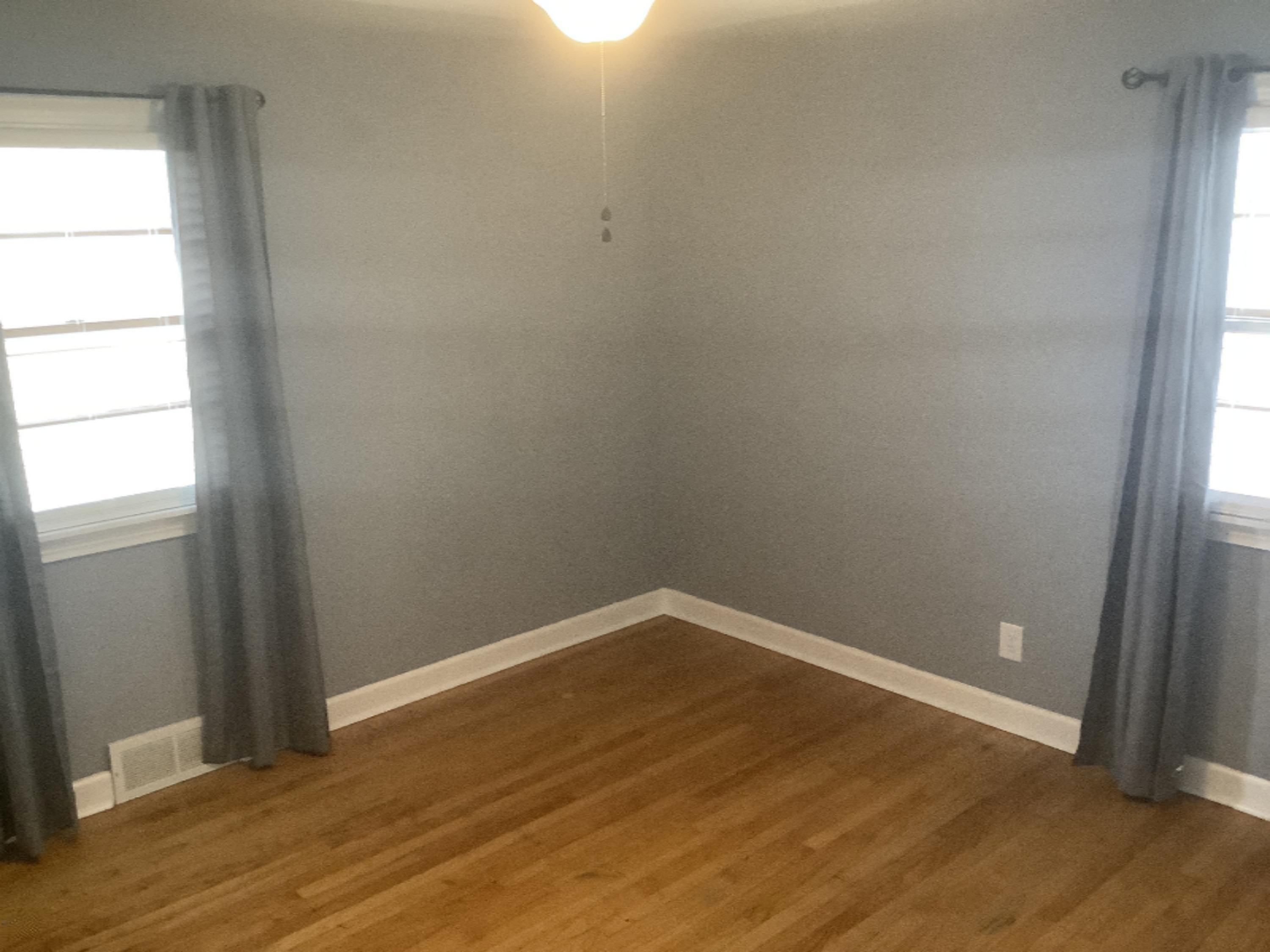 279 Chippewa Road Benton Harbor, MI 49022 - Photo 14 of 25 image