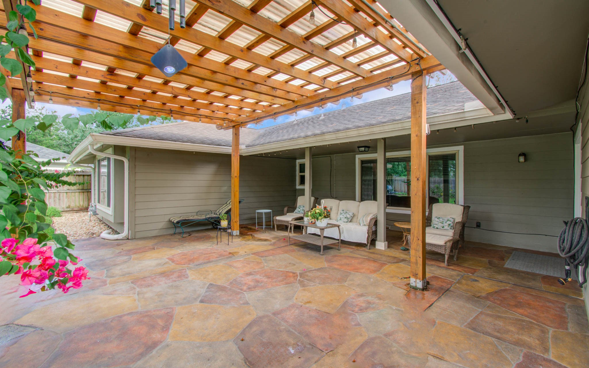 9818 Emnora Lane Houston, TX 77080 - Photo 30 of 38