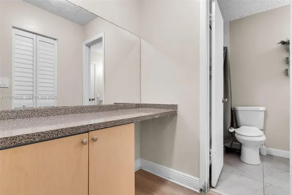 $2,200 | 2690 West 76th Street, Unit 104, Hialeah, FL 33016