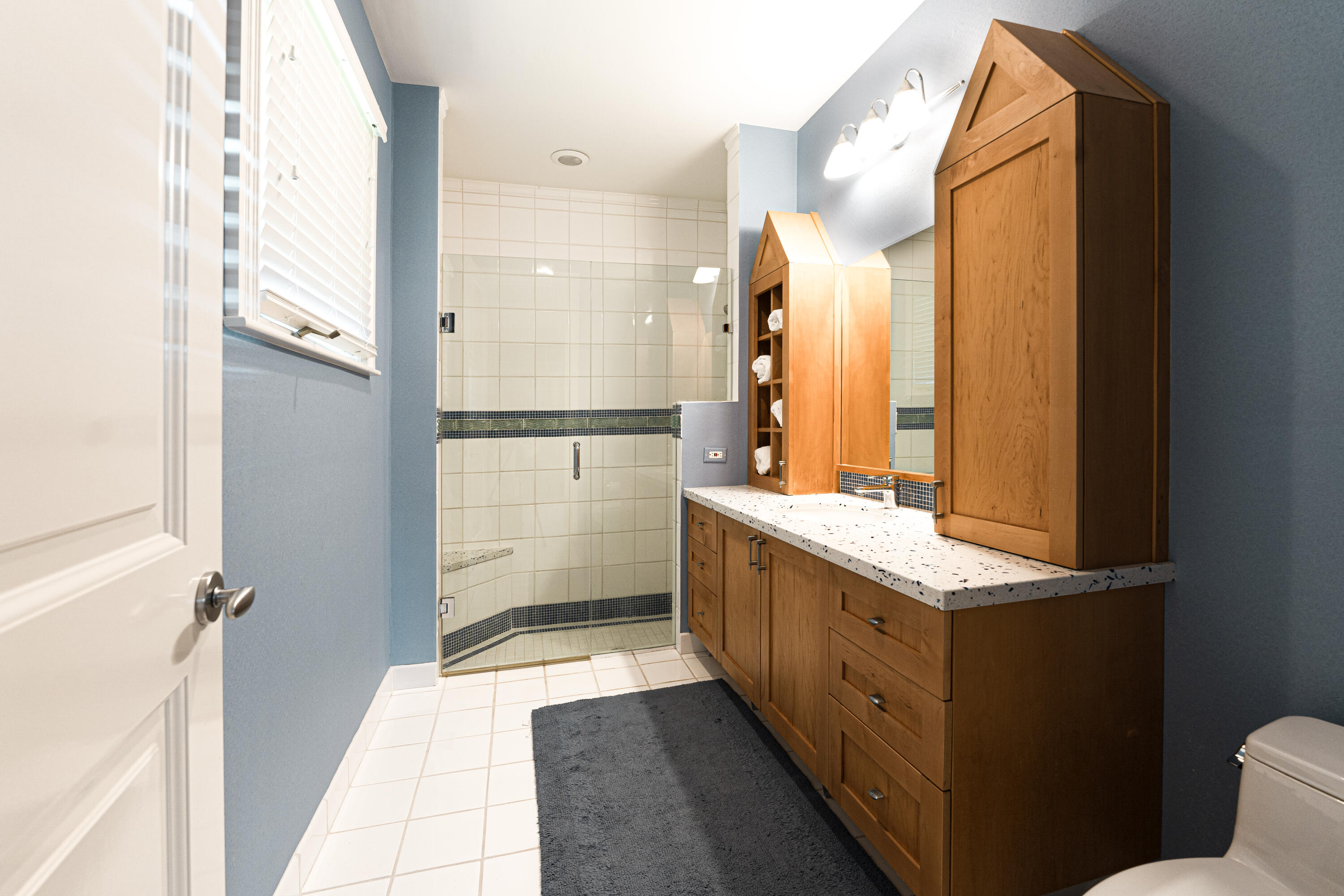 17849 Fieldbrook Circle East Boca Raton, FL 33496 - Photo 28 of 31 Bathroom 1